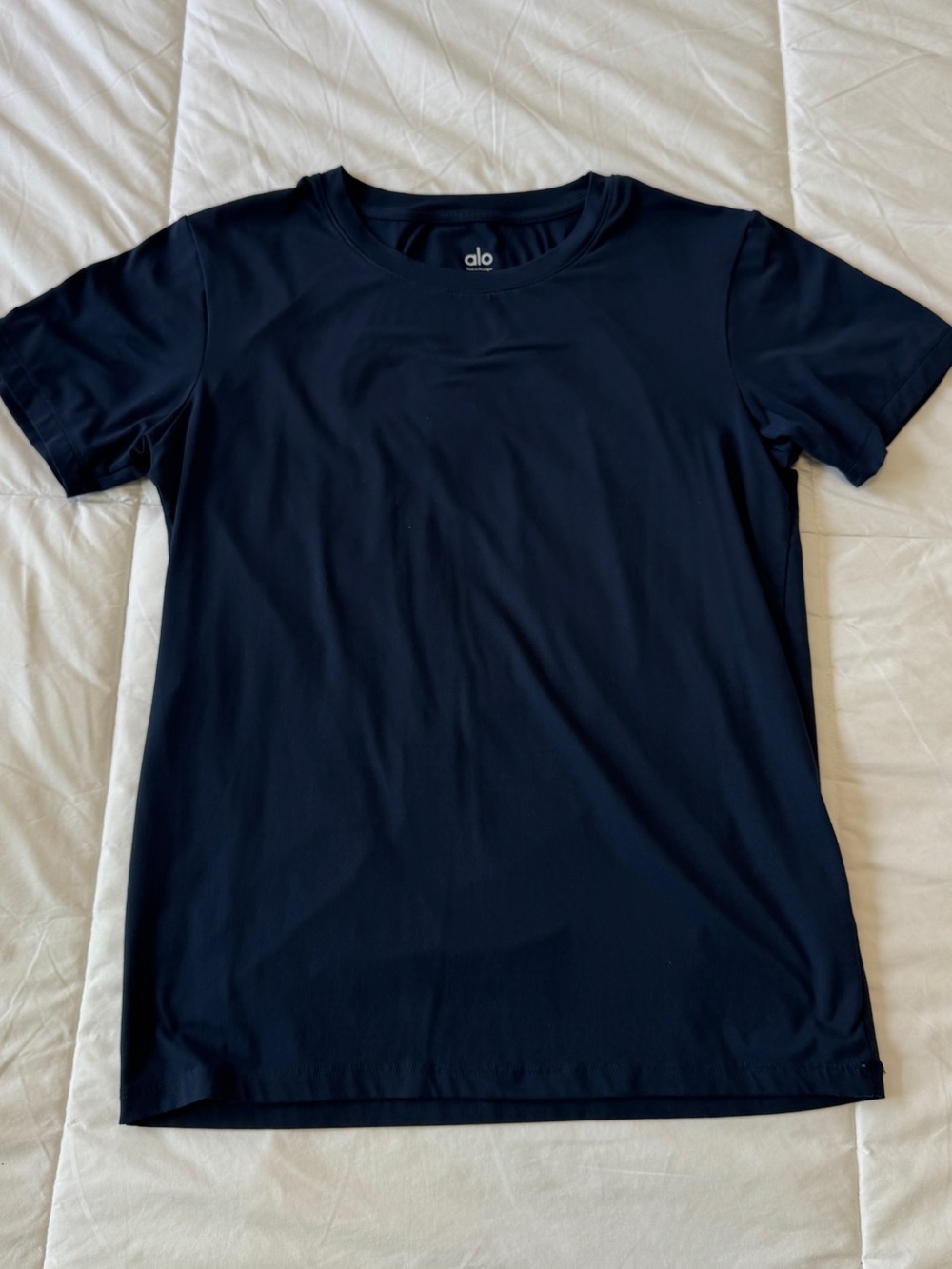 ALO Yoga Men’s Navy Short-Sleeve Performance Tee